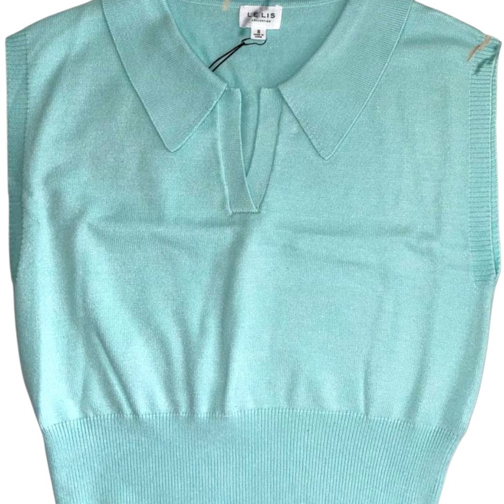 Le Lis EUC Light Blue Sleeveless Knit Top with Collar